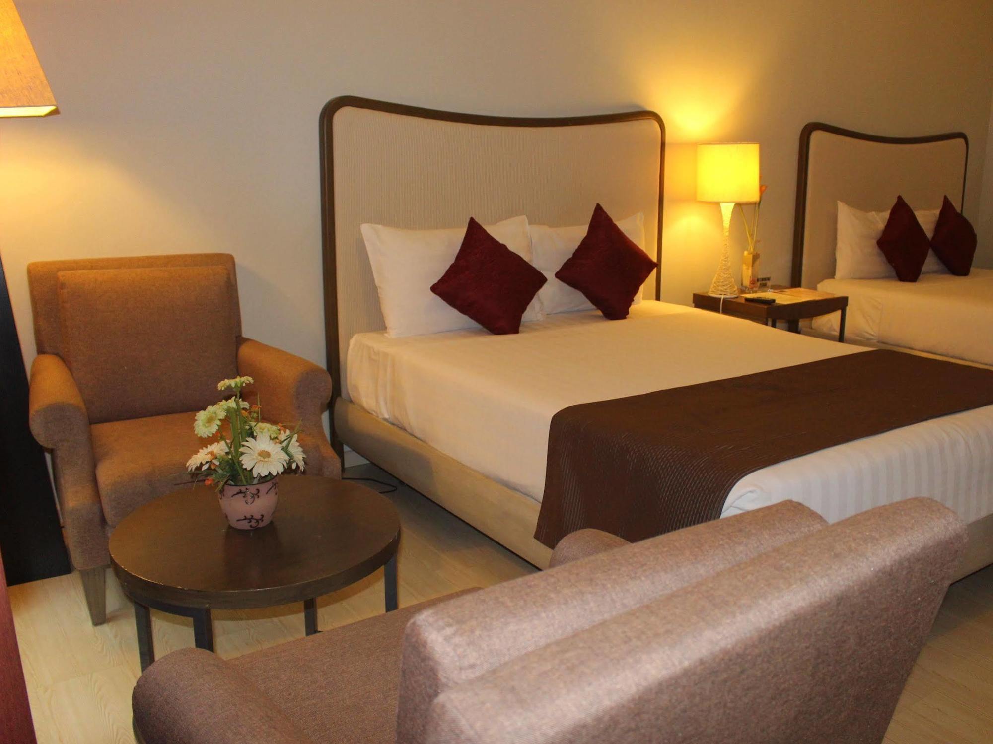 La Mirada Hotel Cebu Luaran gambar